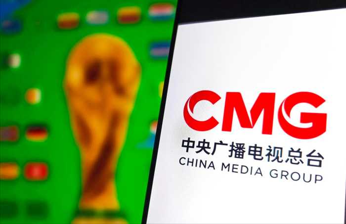世界杯转播权腰斩70%?央视2届约5亿!6000万疑头期款 | 足球有料